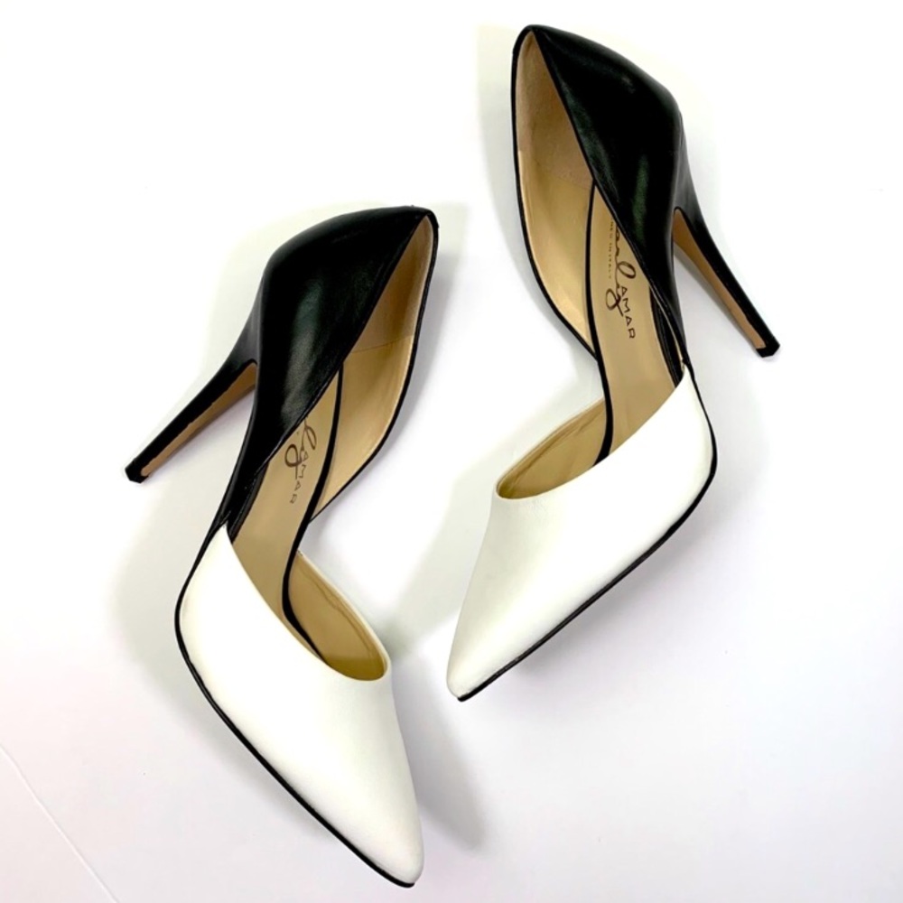 Gorgeous black and white stilettos!
